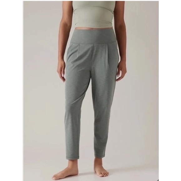 Athleta Pants - Athleta Elation Pant Joggers Green Heathered High Rise Tapered Crop Size Medium